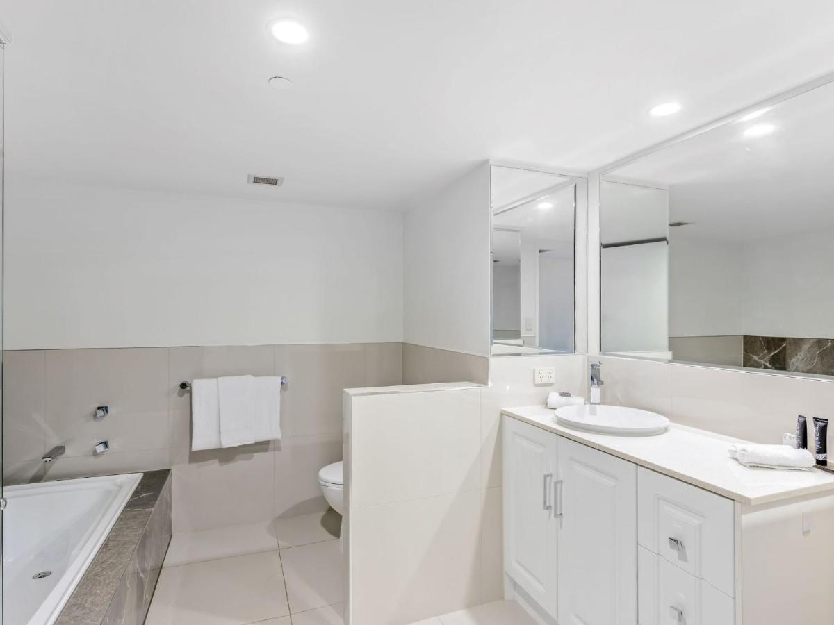 Crown Towers Superior 3 Bedroom Apartment - Coasthm Gold Coast Esterno foto